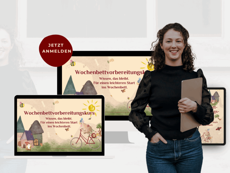 Vroni Hilger mit Laptop vor Mockups des „Wochenbettvorbereitungskurs“ – auf mehreren Geräten sichtbar